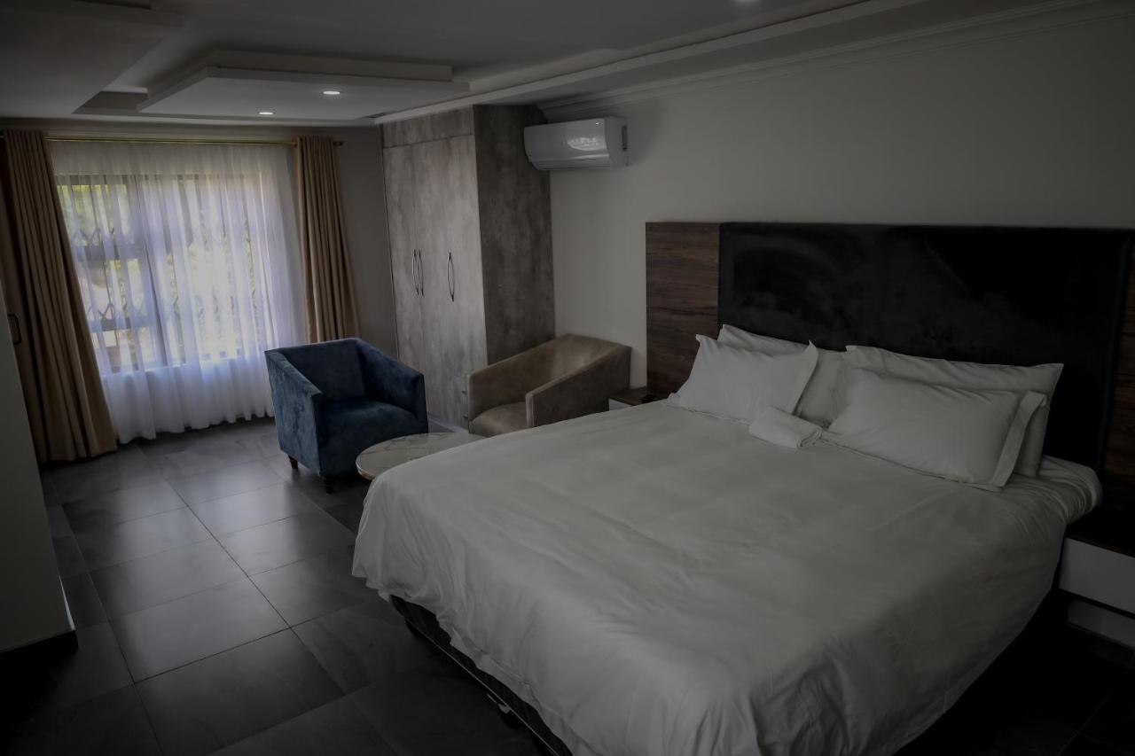 El Infinito Lifestyle Hotel Kempton Park Exterior photo