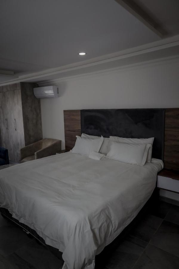 El Infinito Lifestyle Hotel Kempton Park Exterior photo