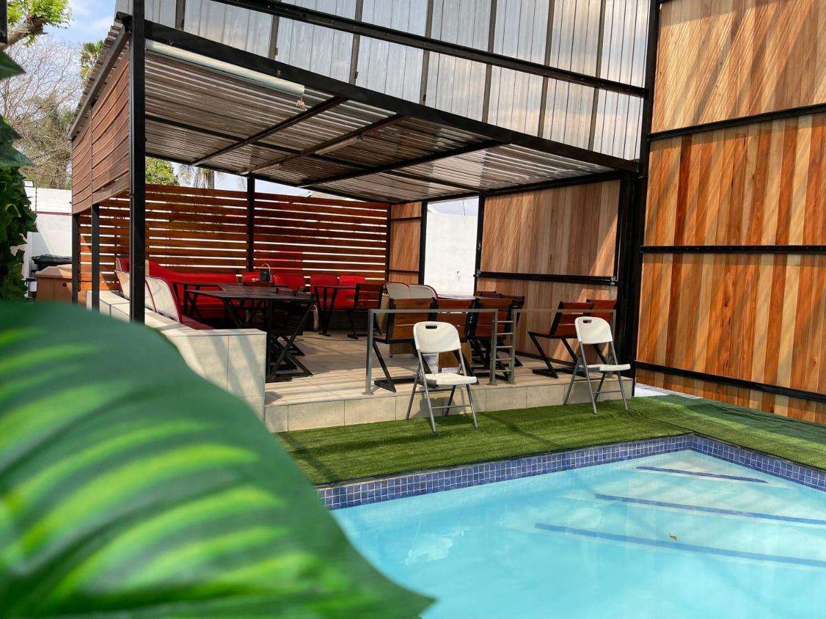 El Infinito Lifestyle Hotel Kempton Park Exterior photo